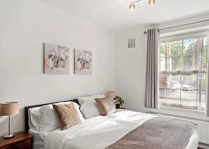 Cosy In Catford Two Bed Near Station