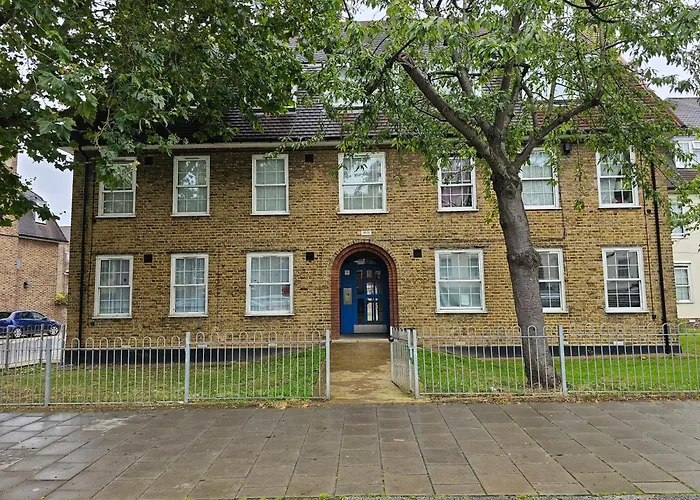 Cosy In Catford Two Bed Near Station